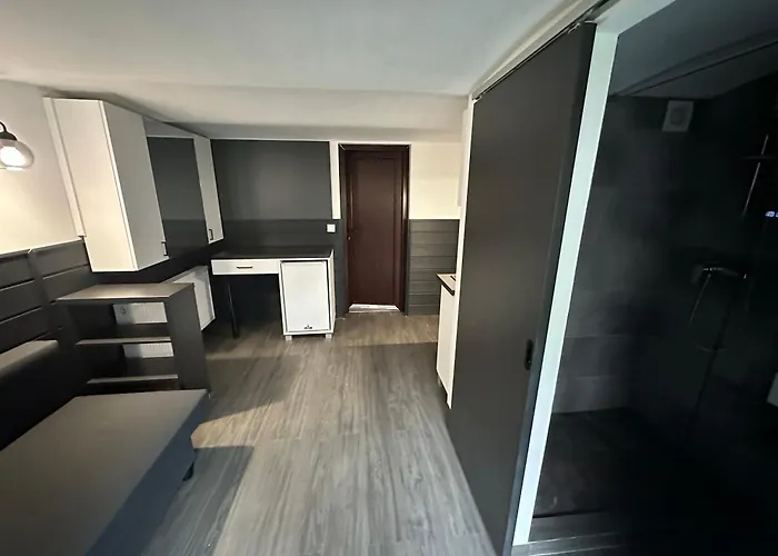 Voeroesko- Hazmester- דירה