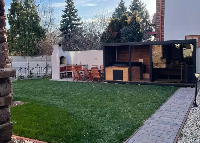 Voeroesko- Hazmester- דירה Balatonalmádi